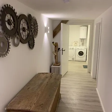Ferienwohnung Paul - Pool, Wlan, Ruhige Lage, Nordseenähe *
