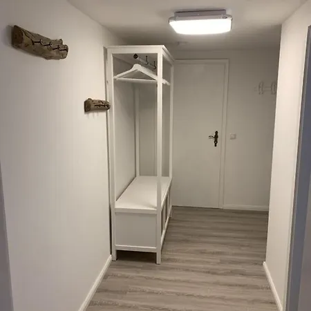 Appartement Ferienwohnung Paul - Pool, Wlan, Ruhige Lage, Nordseenähe